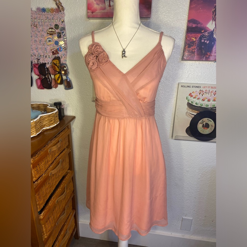 Elegant Vintage Romy Peach Dress with Floral Detail and Satin lining